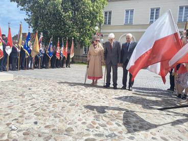 Wieluń: uczcili 234. rocznicę uchwalenia Konstytucji 3 maja